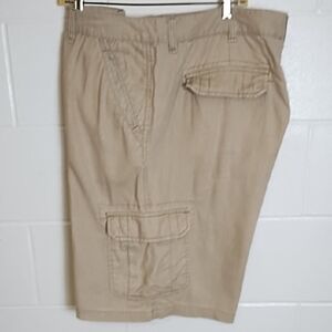 Tan Linen Cotton Cargo Shorts with Classic Design